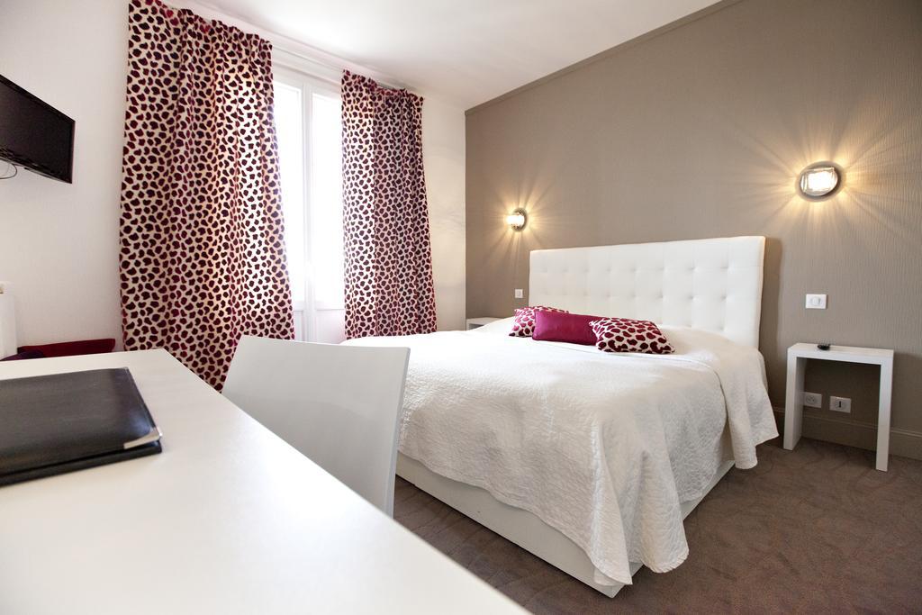 Hotel Radio - Teritoria Chamalieres Bilik gambar